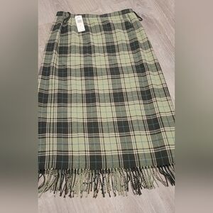 Evan Picone Size 14 Green Plaid Wool-blend  fringed lined Skirt